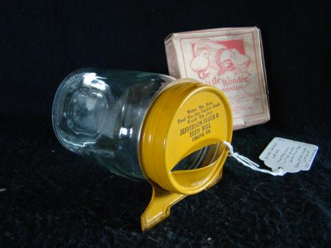 Horizonal waterer, metal 'base', fits standard canning jar