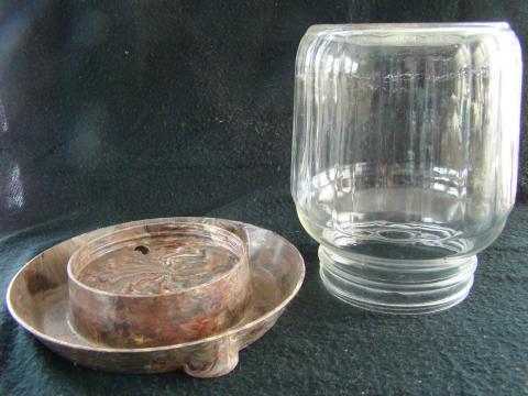 Bakelite waterer base, gallon-size glass top